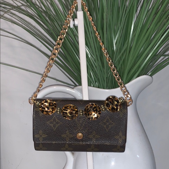 Handbags - Louis Vuitton Vintage Compact Snap Wallet